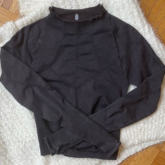 NWOT Free People Good Karma Hi Neck Layer Long Sleeve Top -Black Size Med/Large - Picture 9 of 11